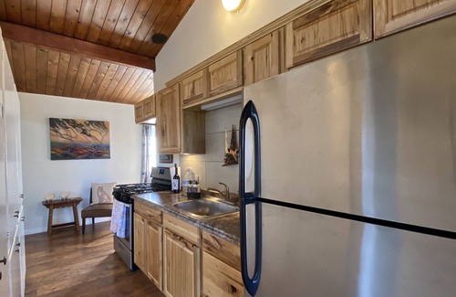 Lodge Hill Casa | La cabaña "Redwood Hearts" en Cambria