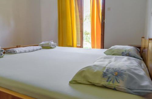 Selianitika Apartamento | An Edens Garden Near The Sea - Pansion Youli