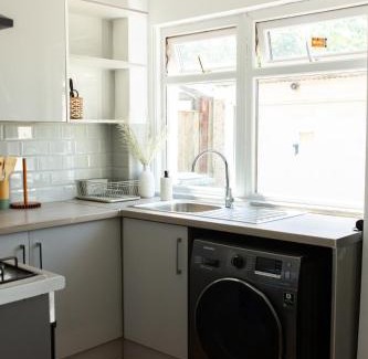 Beeston Casa | An entire 3 Bedroom house in Beeston United Kingdom