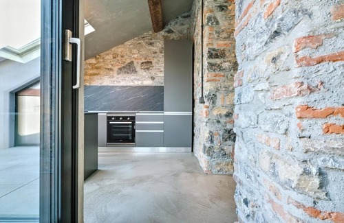 Como City Centre Apartamento | An Exceptional Designer Loft in the Heart of Como