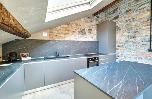 Como City Centre Apartamento | An Exceptional Designer Loft in the Heart of Como
