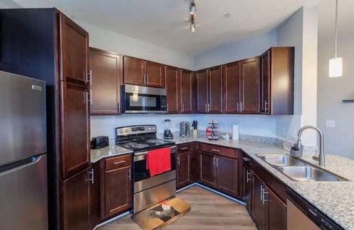 Zionsville Apartamento | An Exquisite 3 Rooms Townhome in Zionsville Suitable for Long-Term Stays