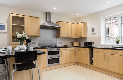 New Forest District Cabaña | Una, Familia- friendly Cottage Idílico en una finca privada en Burley