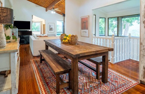 Currumbin Valley Casa | Currumbin Valley - 5BR Hideaway w/ Mountain Views