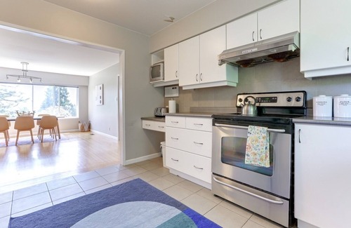 West Vancouver Casa | An Immaculate Family House in West Vancouver