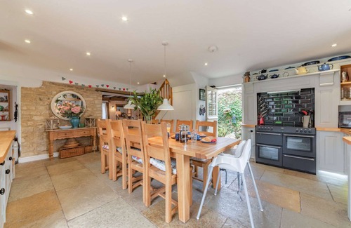 Barnsley Cabaña | An impressive five bedroom country home in the heart of the Cotswolds - Barnsley Cottage