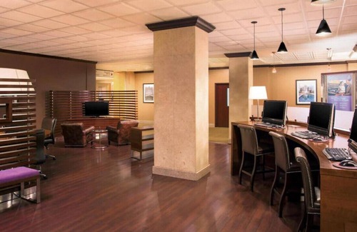 Birmingham Casa | An Inviting Room for a Comfortable Stay