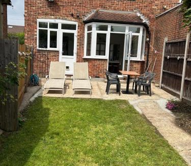 Finchley Casa | An inviting, spacious and bright 3 bed house