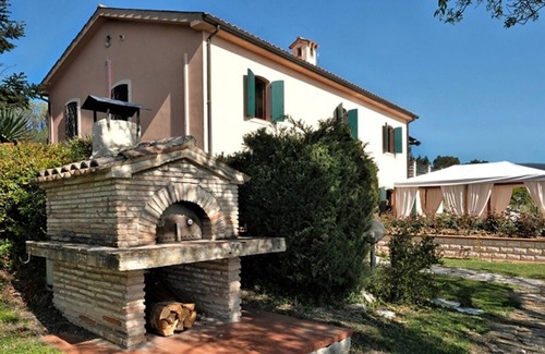 Sirolo Villa | VILLA LE MORE EN MONTECOLOMBO, SIROLO
