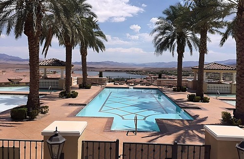 Lake Las Vegas Condominio | An oasis of serenity and beauty in Lake Las Vegas