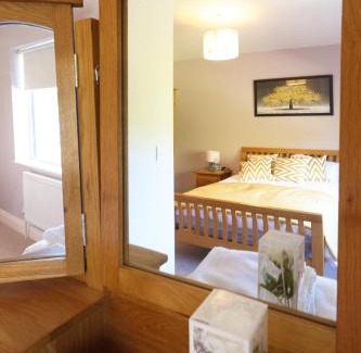 Bunclody Casa | An Teach Ban