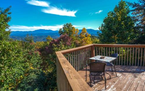 Gatlinburg - Pigeon Forge Villa | An Unforgettable Cabin