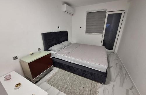 Mladenovac Apartamento | Ana - stan na dan