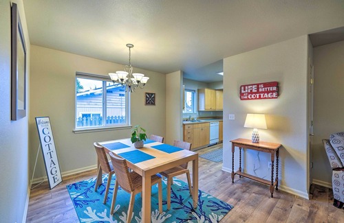 Anacortes Apartamento | ¡NUEVO! Condo Anacortes - Camina a la ciudad, Marina y Bay!