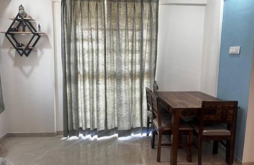 Nashik Apartamento | Anahat Host all Back Packer 2BHK 2 Bed AC