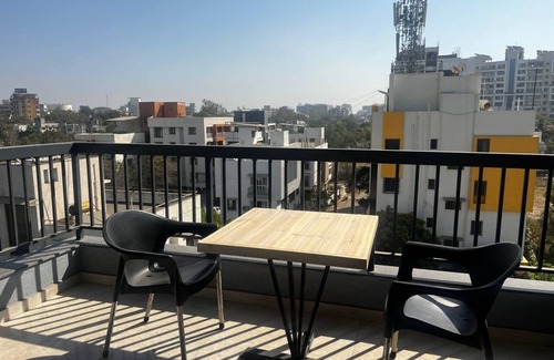Nashik Apartamento | Anahat Host ALL BackPacker 2BHK 2 Bed Ac Max 6 Pax