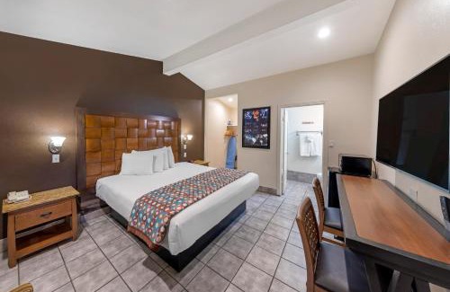Southwest Anaheim Hotel | Anaheim Discovery Inn and Suites