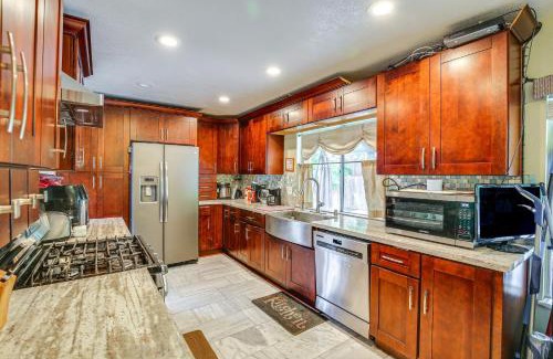 Anaheim Hills Casa | Anaheim Home with Pool, 14 Mi to Disneyland!