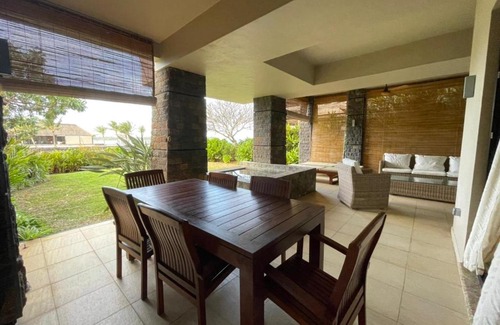 Grand River South East Apartamento | Anahita Lux 2 Bedroom Apartment