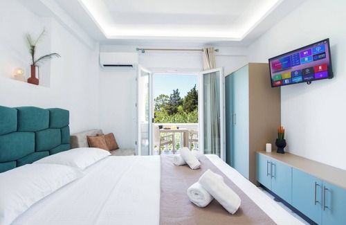 Notos Casa | Anais Luxury Living Green