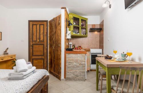 Mosenice Casa | Anamaria Rustic Apartments