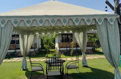 Pushkar Hotel | Ananda Resort