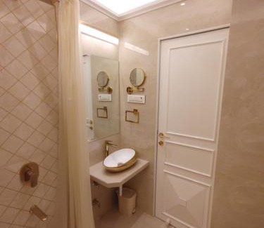 Ghansoli Hotel | Anant Palace
