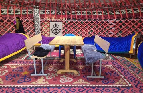 Naryn Region Otro | Anarbek's Yurt Camp