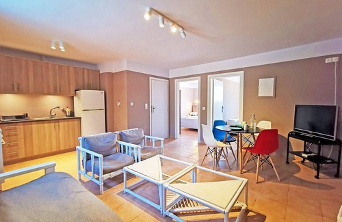 Omales Chalet De Esquí | Hermoso apartamento en Mani cerca de todas las atracciones y taberna
