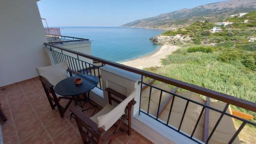 Evdilos Casa | Anarrousa Studios & Apartments
