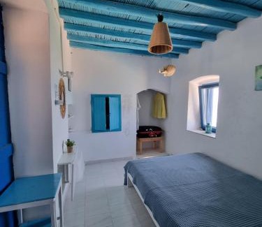 Mandrakia Casa | Anassa Milos House