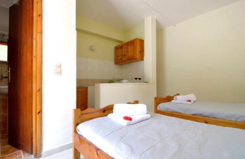 Doukades Apartamento | anastasios paleokastritsa studios