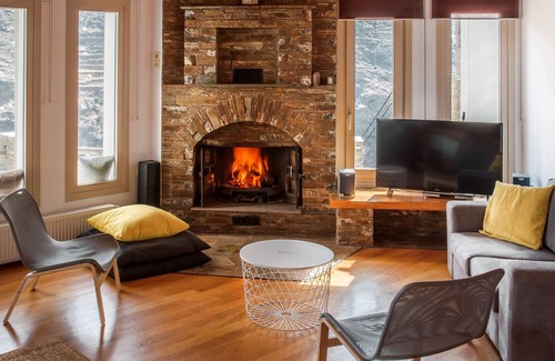 Andros Town Villa | Anastasis Luxury Villa Andros