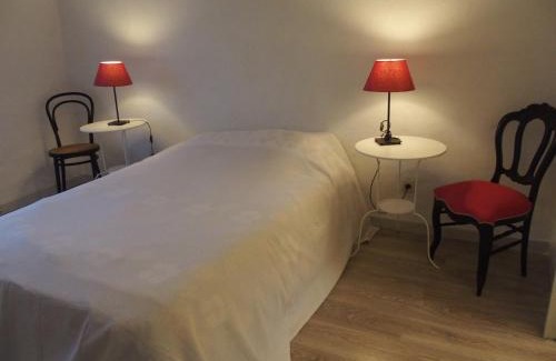 Leuze-en-Hainaut Casa | Anc. Seigneurie de Boucaut