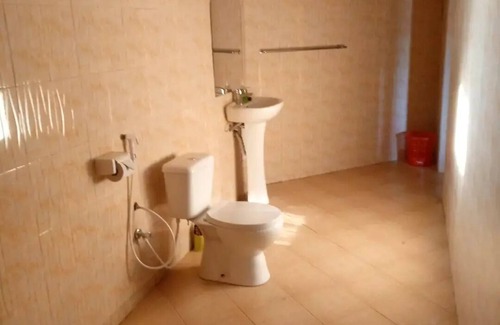 Karatu Cabina | Ancestors Lodge. Walking tour free. Camping site available. Private bathrooms...
