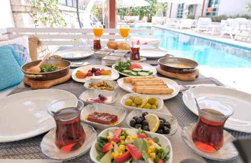 Tokoglu Hotel | Anchor Alaçatı Hotel