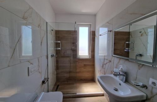 Shengjin Hotel | Anchor Apartments