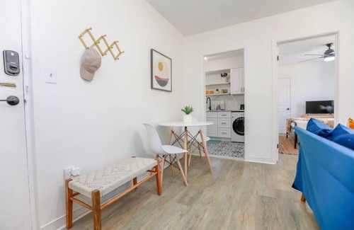Cottage Line Apartamento | Anchor Breeze | Sojourn | Steps to the Beach