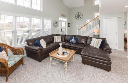 Sandbridge Casa | Anchor Down