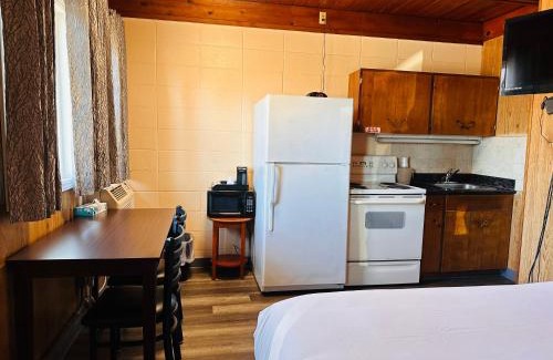 Blaine Hotel | Anchor Inn Motel by Loyalty