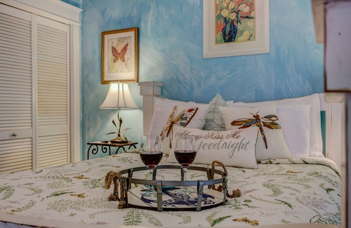 Wallaces New Smyrna Cama Y Desayuno | Anchor Inn NSB Bed & Breakfast
