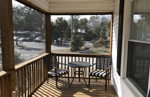 Thunderbolt Casa | Anchor Inn: Walk to Tubbys,Near Thunderbolt Marina