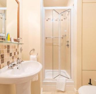 Portstewart Hotel | Anchorage Inn