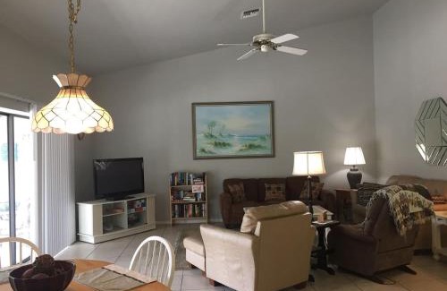 Mid Island Casa | Anchorage St. Pet-Friendly Vacation Home