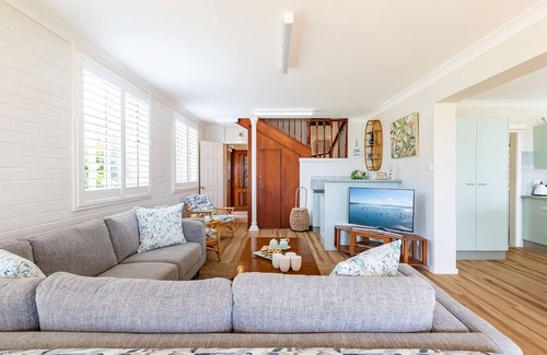 Fingal Bay Casa | Anchored at Fingal Bay, 80 Marine Drive