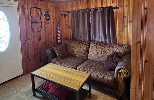 New Tazewell Alquiler De Eote | Anchored Oasis Floating house on Norris Lake.
