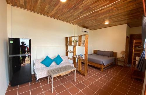 Ganh Dau Cama Y Desayuno | Anchovy Beach House in Phu Quoc