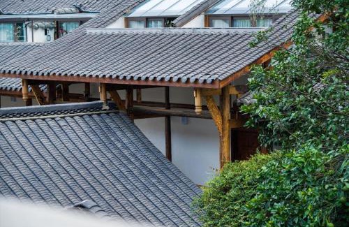 Chengdu City Centre Hotel | Ancient Charm Inn Chengdu