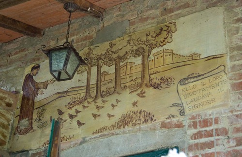 Binami Villa | Ancient farmhouse on a hilly and panoramic position, overlooking the Lake of Montepulciano. Ideal fo