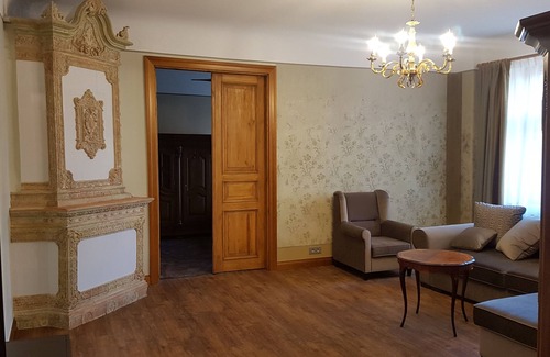 Maskavas Forstate Apartamento | Ancient Storie's AP 65sqm Renovated Free parking